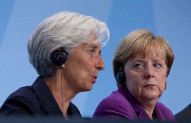 Μέρκελ και Λαγκάρντ συζητούν τον «ελληνικό γρίφο» στο Βερολίνο